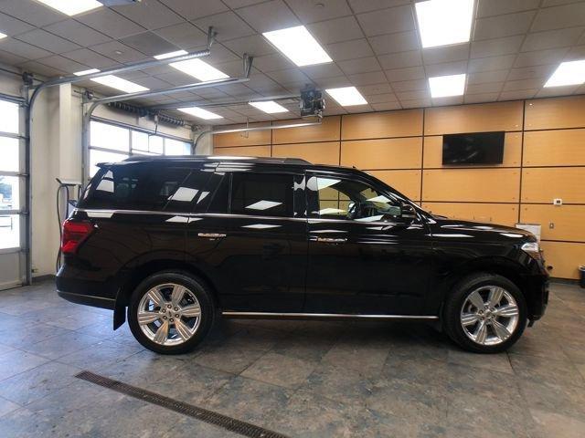 used 2022 Ford Expedition car, priced at $52,312