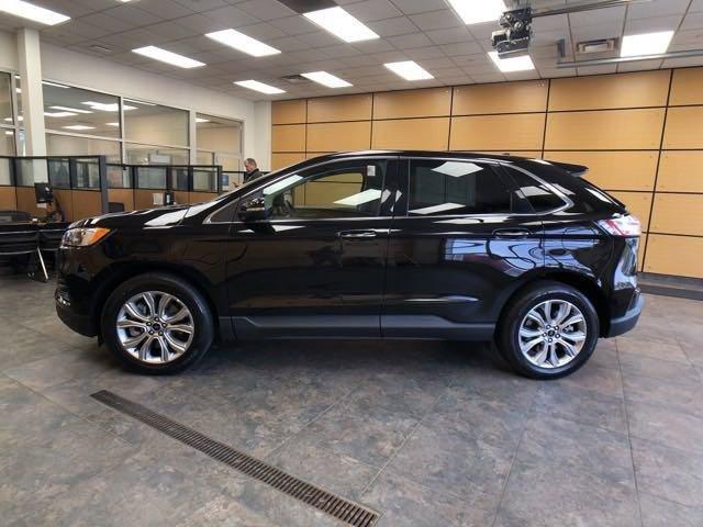 used 2024 Ford Edge car, priced at $36,998