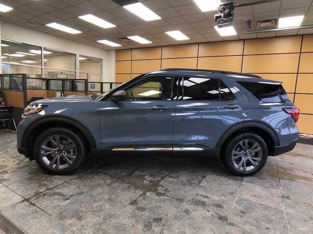 new 2025 Ford Explorer car, priced at $47,303