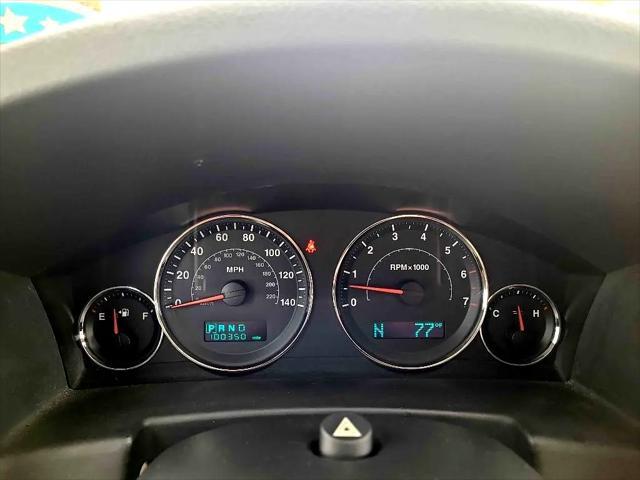 used 2007 Jeep Commander car, priced at $9,900