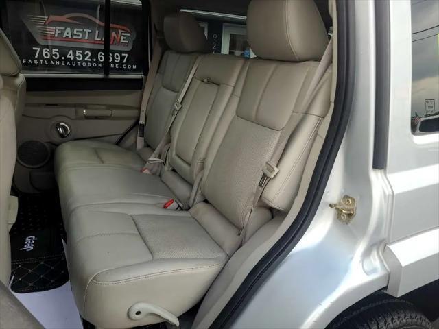 used 2007 Jeep Commander car, priced at $9,900