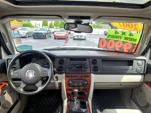 used 2007 Jeep Commander car, priced at $9,900