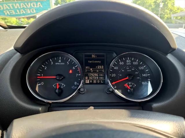 used 2012 Nissan Rogue car