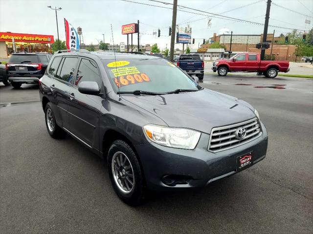 used 2010 Toyota Highlander car, priced at $7,900