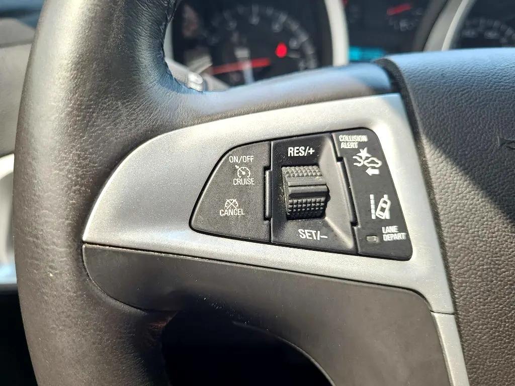 used 2015 Chevrolet Equinox car, priced at $11,900