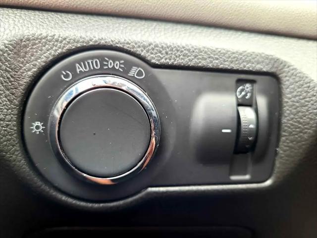 used 2016 Chevrolet Cruze Limited car, priced at $8,900