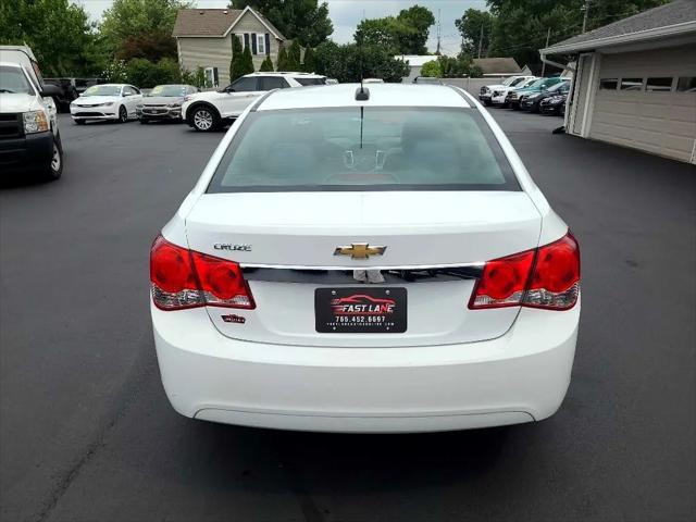 used 2016 Chevrolet Cruze Limited car, priced at $8,900