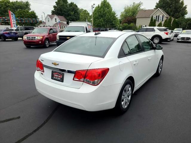used 2016 Chevrolet Cruze Limited car, priced at $8,900