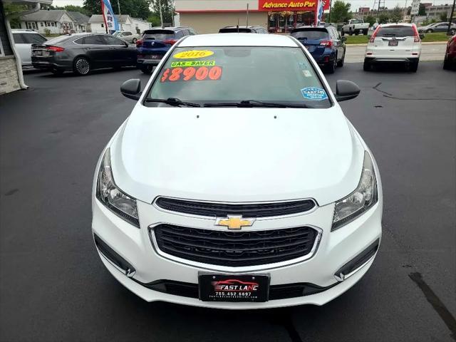 used 2016 Chevrolet Cruze Limited car, priced at $8,900