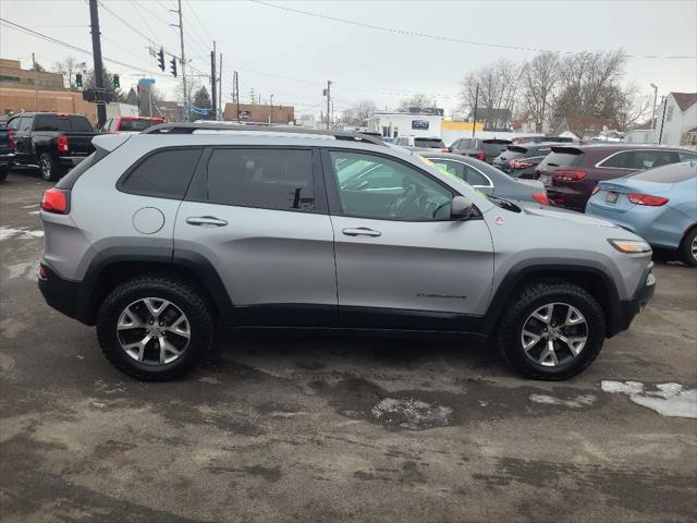 used 2014 Jeep Cherokee car, priced at $11,900