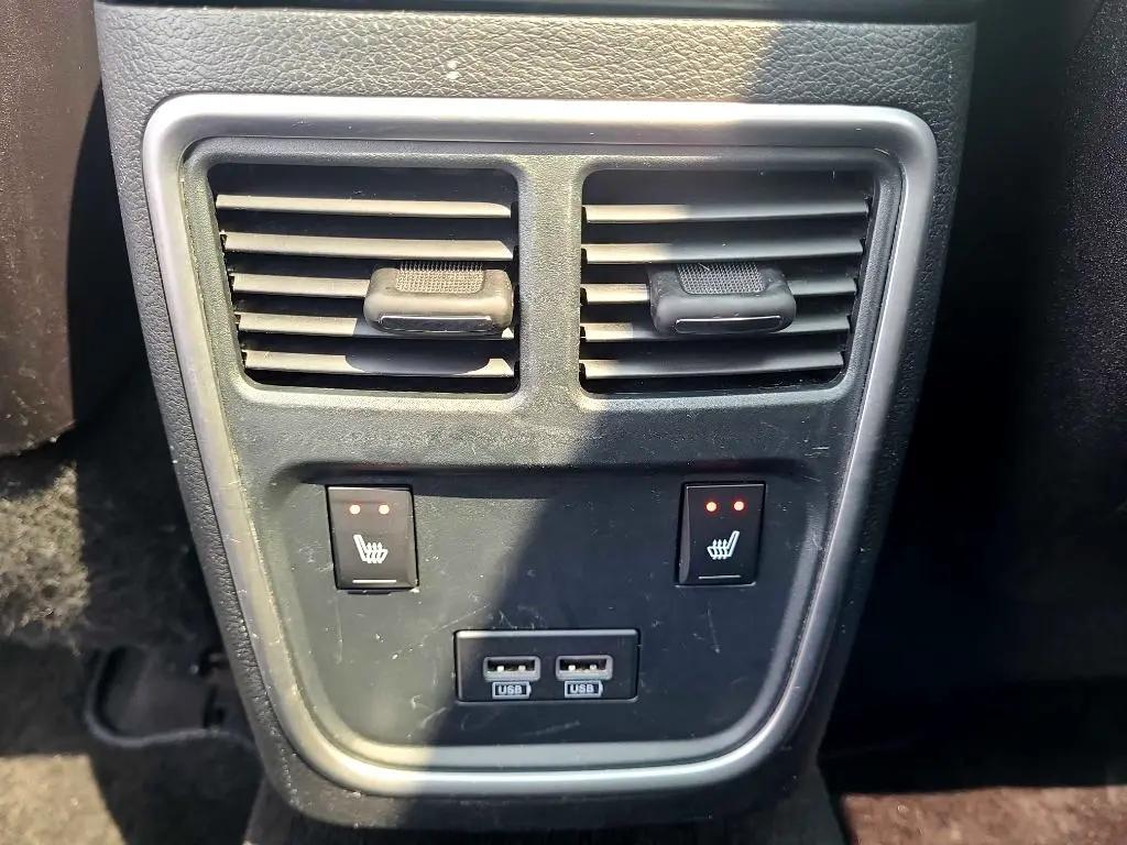 used 2020 Chrysler 300 car, priced at $19,900