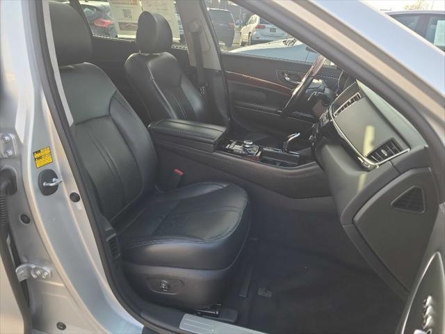 used 2016 Kia K900 car, priced at $14,900