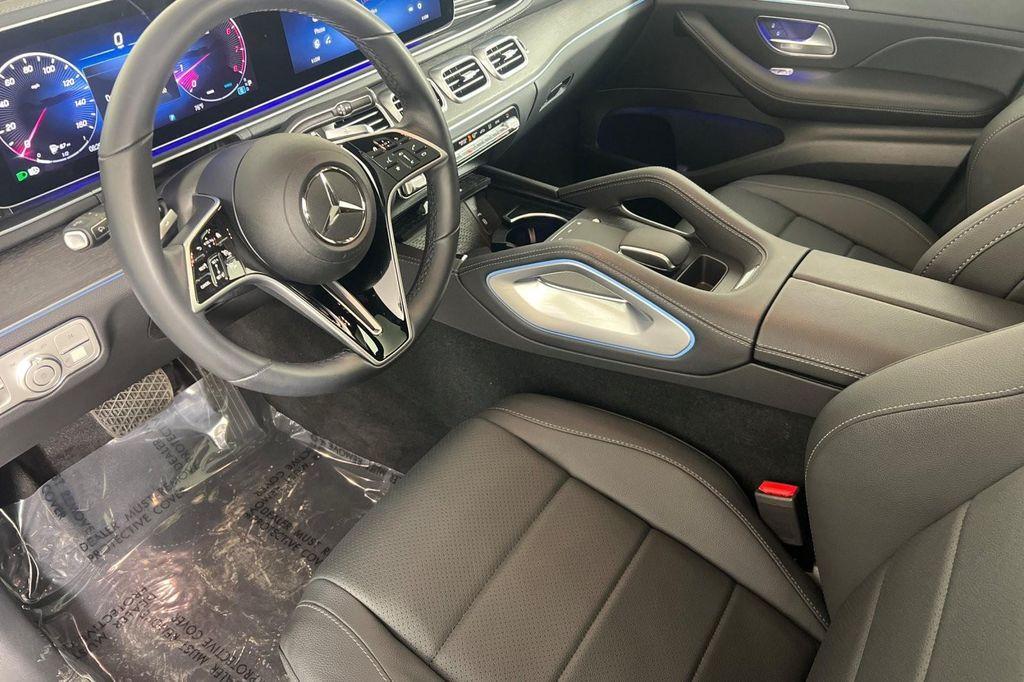 used 2025 Mercedes-Benz GLE 450 car, priced at $73,994