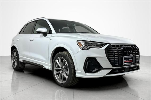 new 2025 Audi Q3 car, priced at $45,785