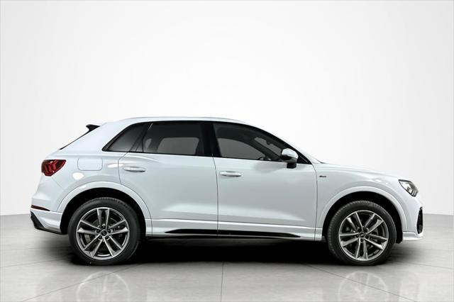 new 2025 Audi Q3 car, priced at $45,785