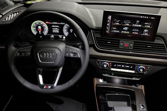 new 2025 Audi Q5 car, priced at $69,160