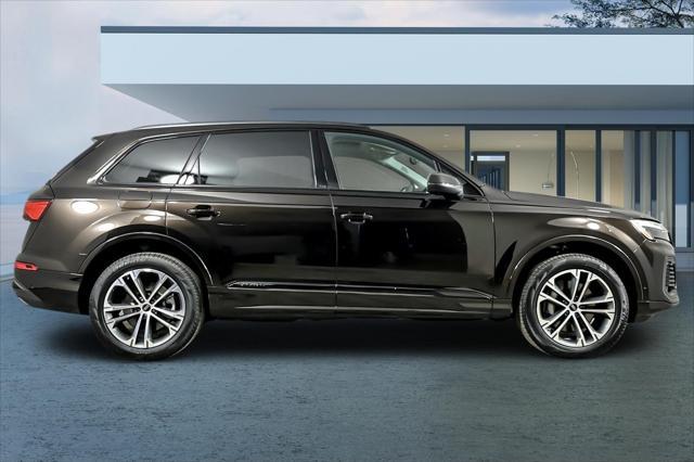 new 2025 Audi Q7 car, priced at $68,170