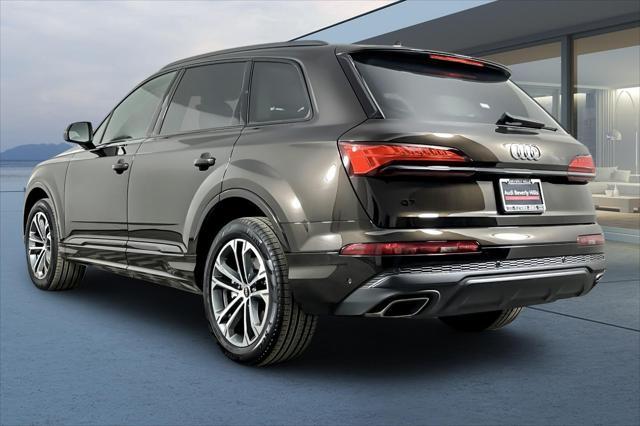 new 2025 Audi Q7 car, priced at $68,170