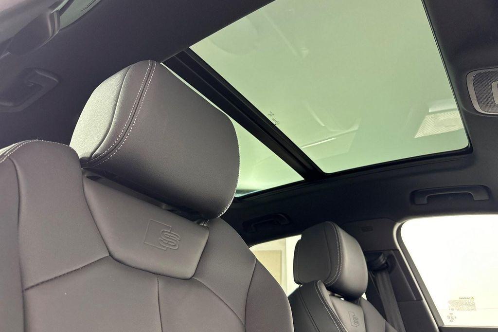 used 2024 Audi Q3 car, priced at $33,994