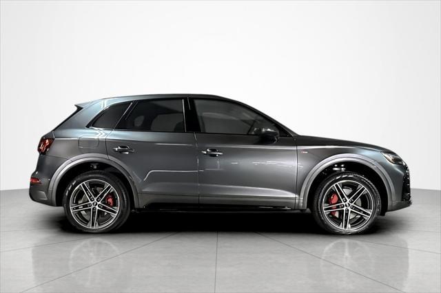 new 2025 Audi Q5 car, priced at $69,160