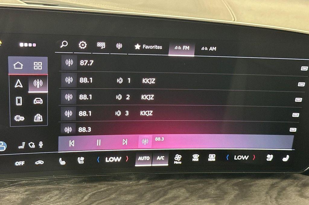 new 2025 Audi Q5 car, priced at $61,890