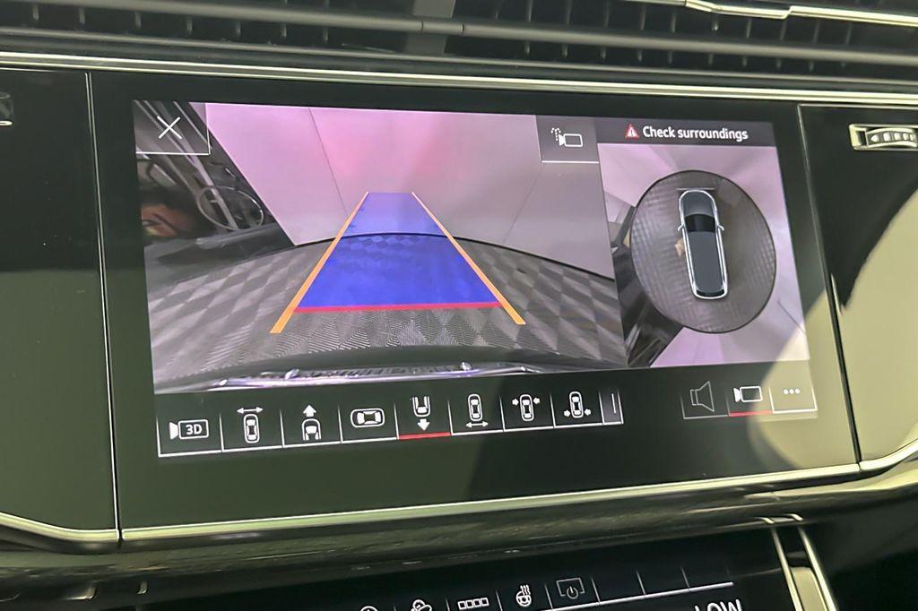 new 2026 Audi Q7 car, priced at $78,105