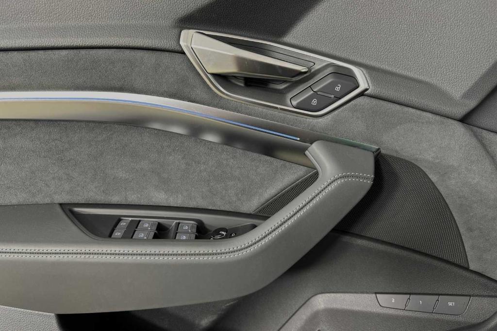 new 2024 Audi SQ8 e-tron car, priced at $100,655