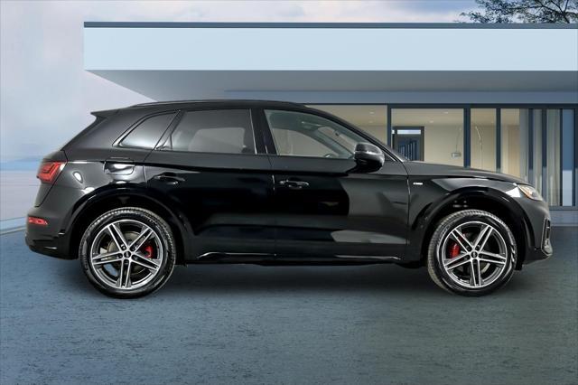 new 2025 Audi Q5 car, priced at $70,110