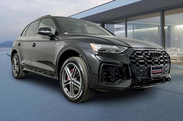 new 2025 Audi Q5 car, priced at $70,110