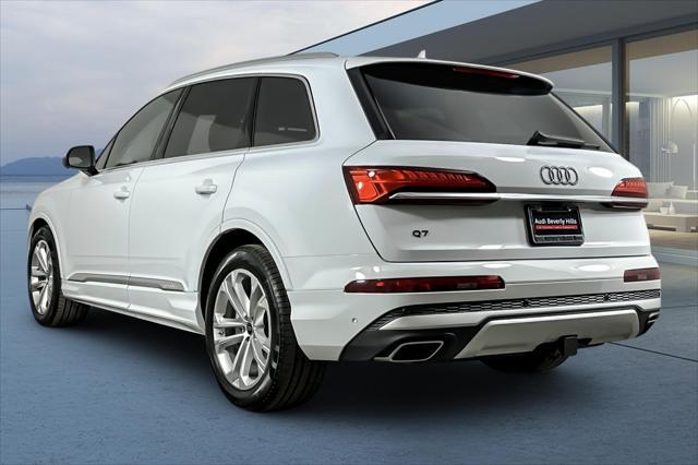 new 2025 Audi Q7 car, priced at $82,155