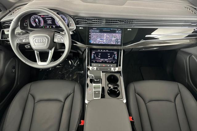 new 2025 Audi Q7 car, priced at $69,670