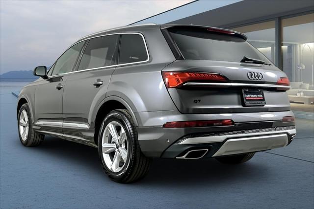 new 2025 Audi Q7 car, priced at $69,670