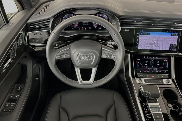 new 2025 Audi Q7 car, priced at $68,170