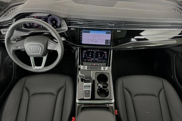 new 2025 Audi Q7 car, priced at $68,170