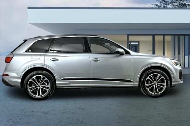 new 2025 Audi Q7 car, priced at $68,170