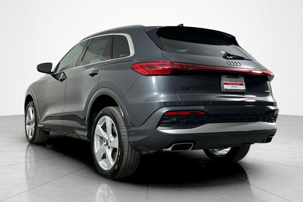 new 2025 Audi Q5 car, priced at $61,240