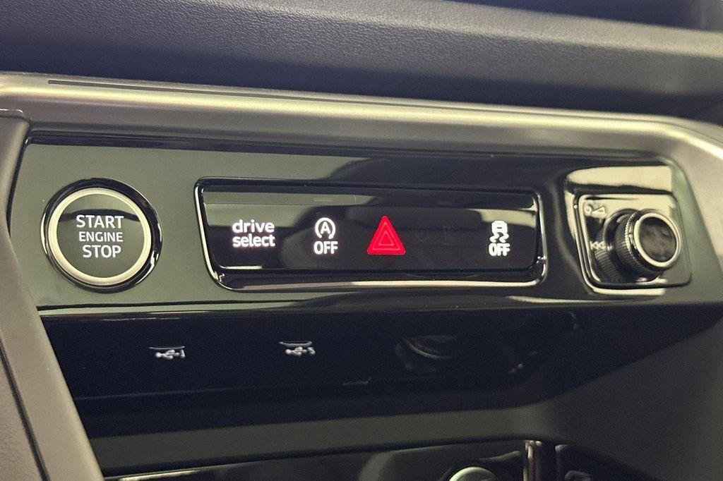 new 2025 Audi Q5 car, priced at $61,240