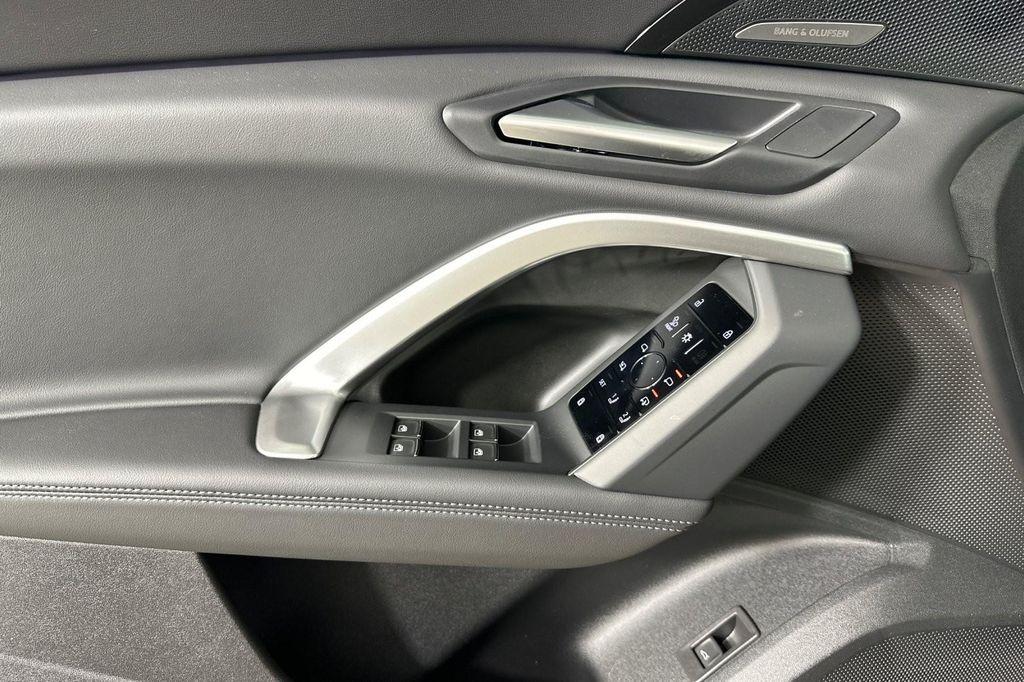 new 2025 Audi Q5 Sportback car, priced at $62,065