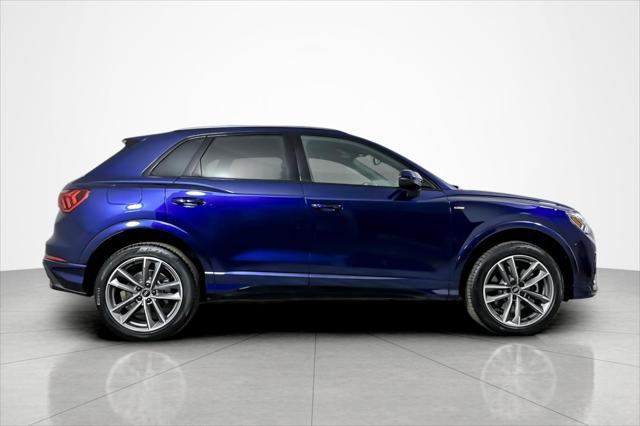 new 2025 Audi Q3 car, priced at $45,785