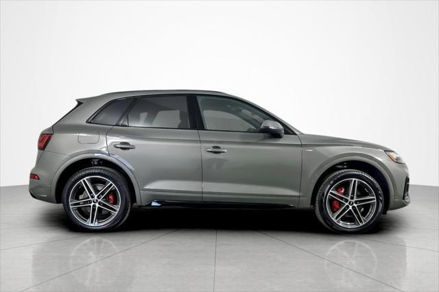 new 2025 Audi Q5 car, priced at $68,210