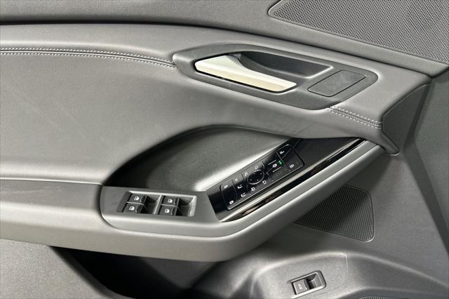 new 2025 Audi Q6 e-tron car, priced at $71,850