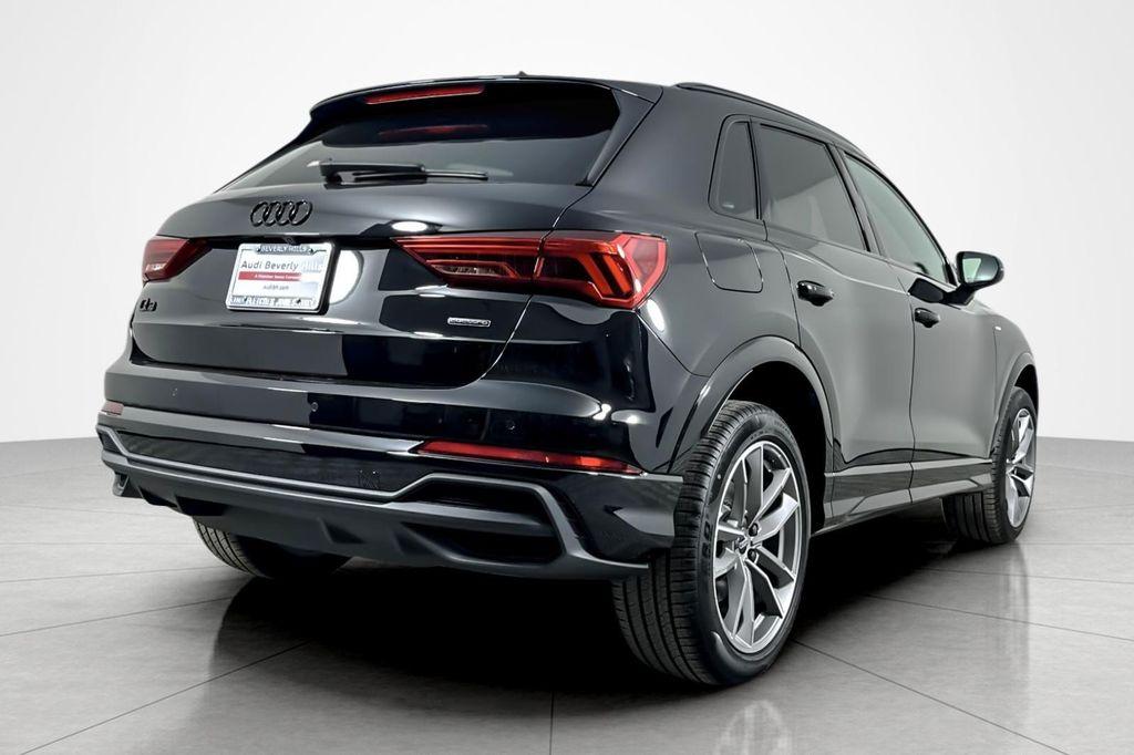 new 2025 Audi Q3 car, priced at $47,065