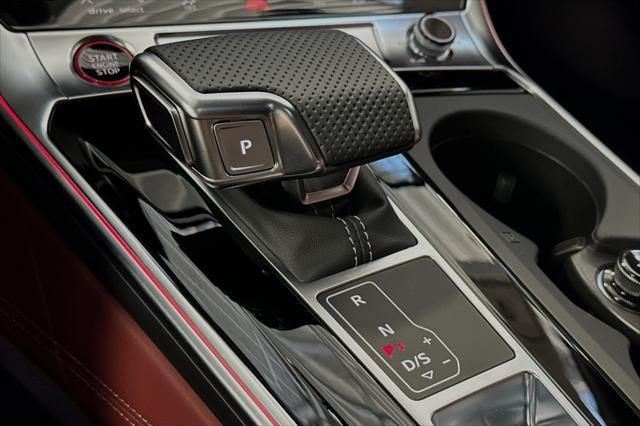 new 2025 Audi S6 car, priced at $87,685