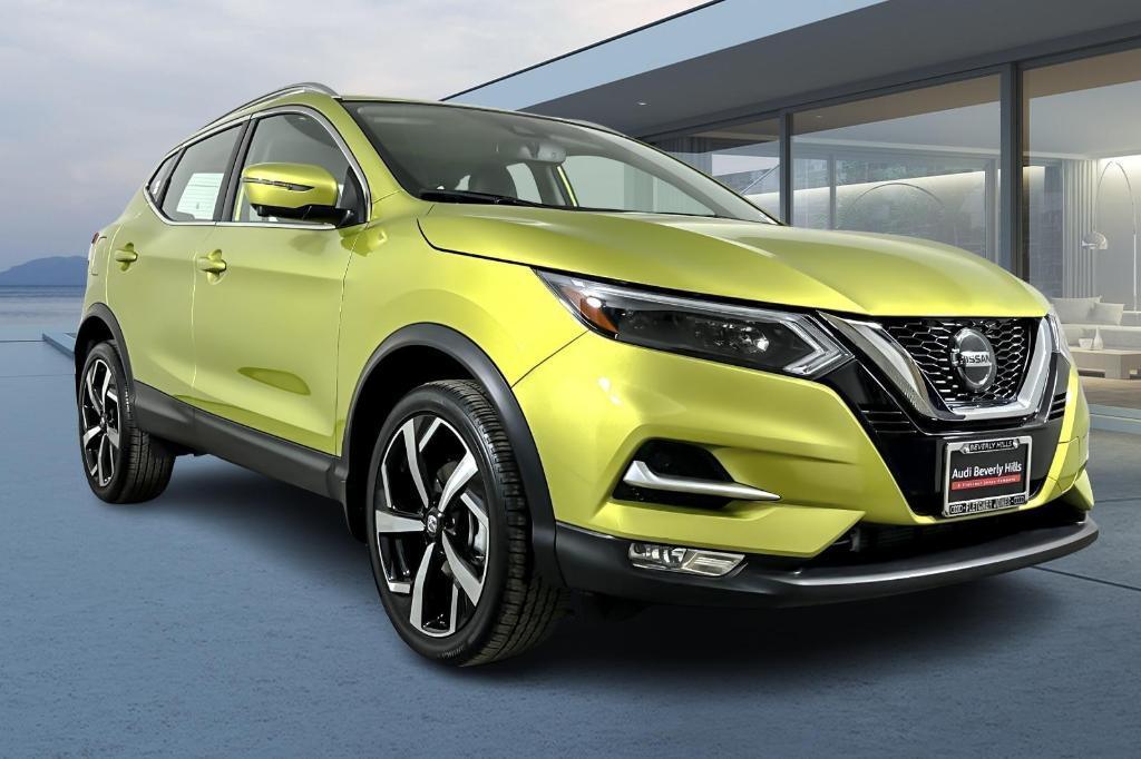 used 2020 Nissan Rogue Sport car, priced at $20,973