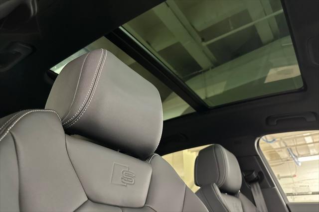 new 2025 Audi Q3 car, priced at $45,975