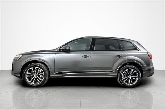 new 2025 Audi Q7 car, priced at $68,170