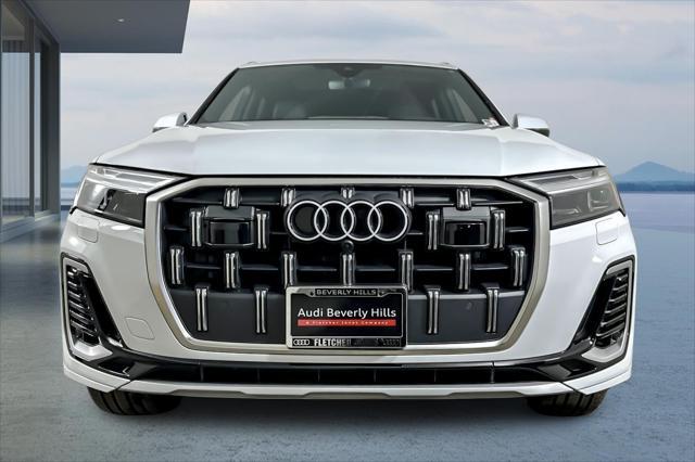 new 2025 Audi Q7 car, priced at $65,750