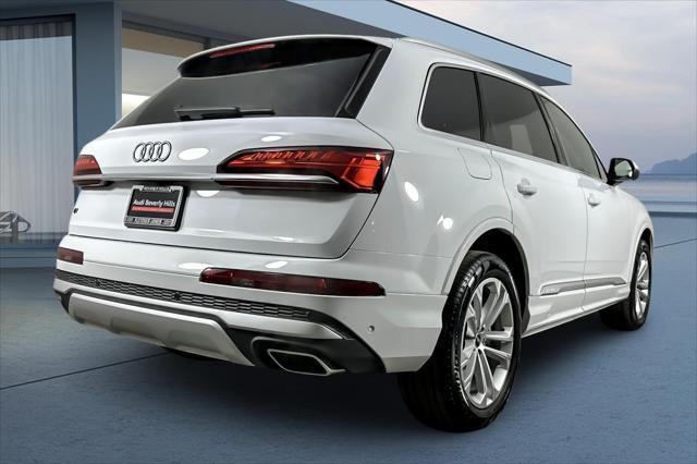 new 2025 Audi Q7 car, priced at $65,750