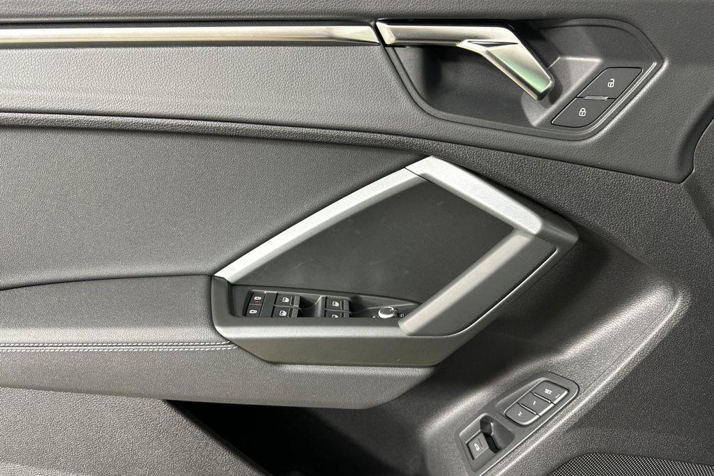 new 2025 Audi Q3 car, priced at $45,975