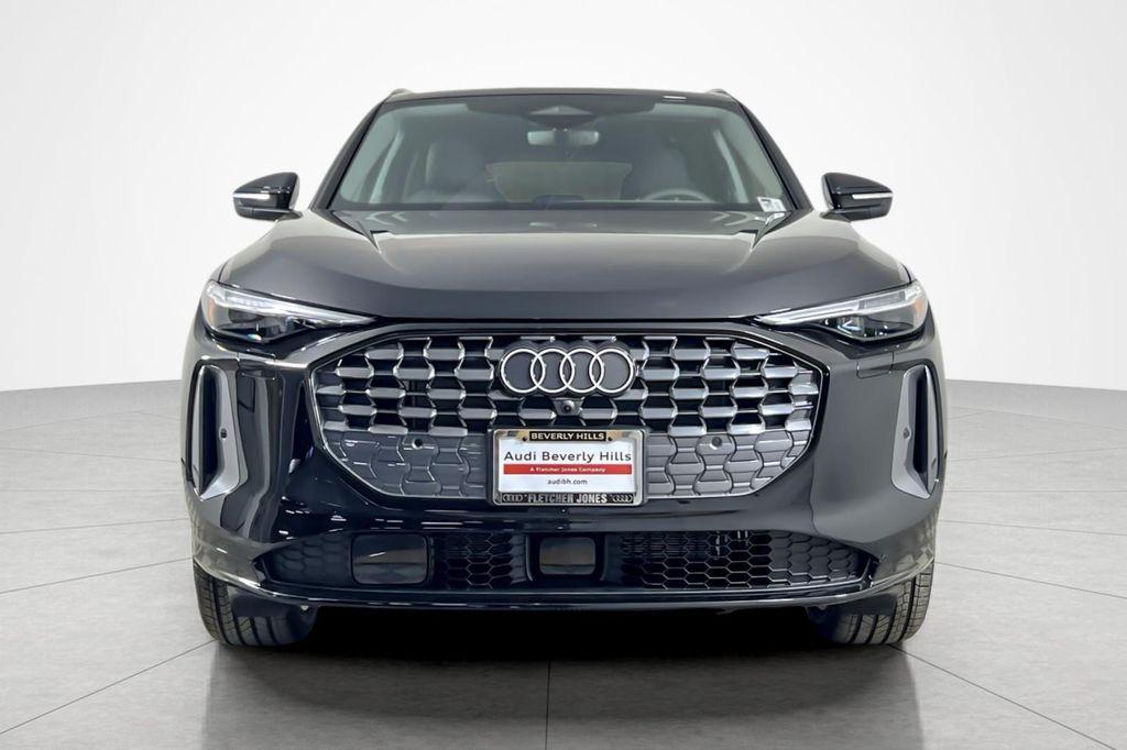 new 2025 Audi Q5 car, priced at $60,940